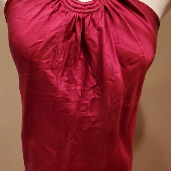 RED HALTER TOP - Picture 3 of 3